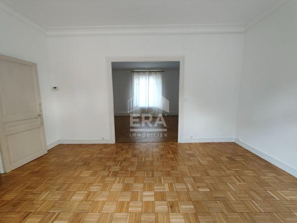 Maison Orleans 6 pièce(s) 144 m2