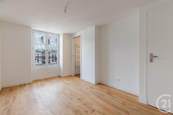 Appartement Duplex à vendre  3 pièces - 49,68 m2 PARIS - 75007