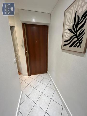 Appartement à louer 4 pièces 67.51m²