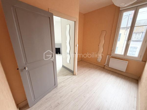 Immeuble mixte de 143 m²