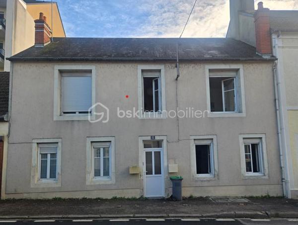 Immeuble mixte de 143 m²