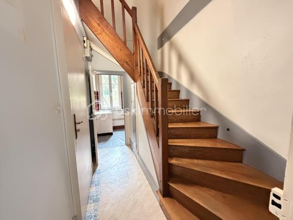 Immeuble mixte de 143 m²