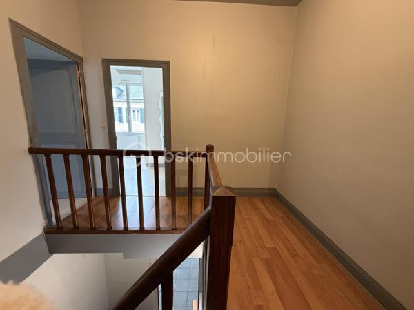 Immeuble mixte de 143 m²