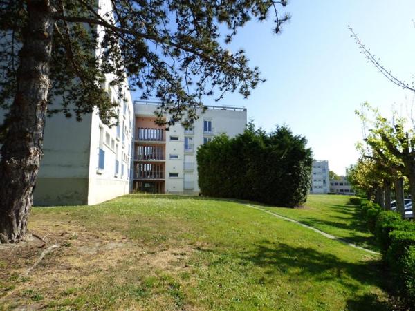 Appartement T1 à louer - 23 m² (réf : 557161)