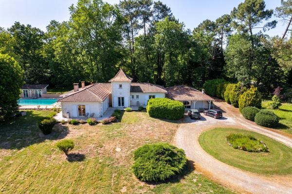 Vente Maison de luxe Bordeaux 6 Pièces 260 m²