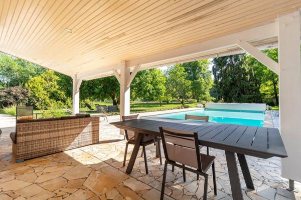 Vente Maison de luxe Bordeaux 6 Pièces 260 m²