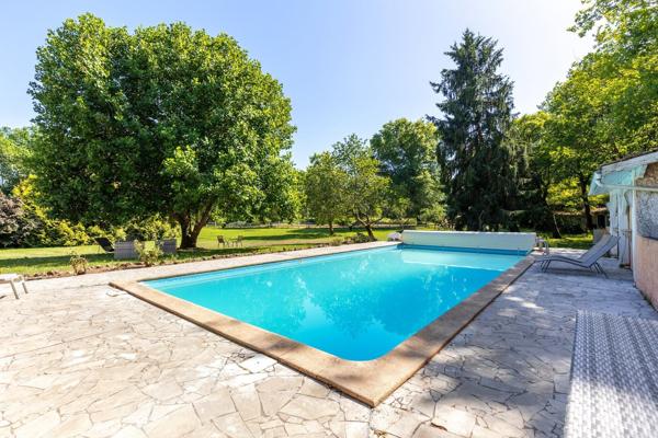 Vente Maison de luxe Bordeaux 6 Pièces 260 m²