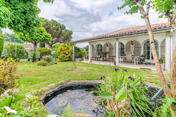 Maison à vendre 846 000 € Pessac 7 p 218 m² DPE D