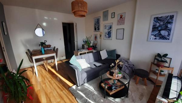 Appartement T2 à louer - 45 m² (réf : 547731)