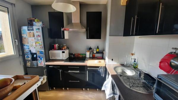 Appartement T2 à louer - 45 m² (réf : 547731)
