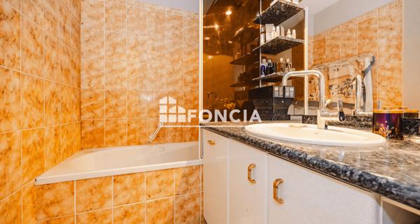 À vendre Appartement 3 pièces 67 m² - Rennes 35200