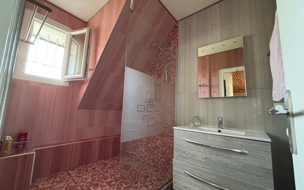 Maison à vendre    6 pièces • 195 m2 Montauban-de-Bretagne