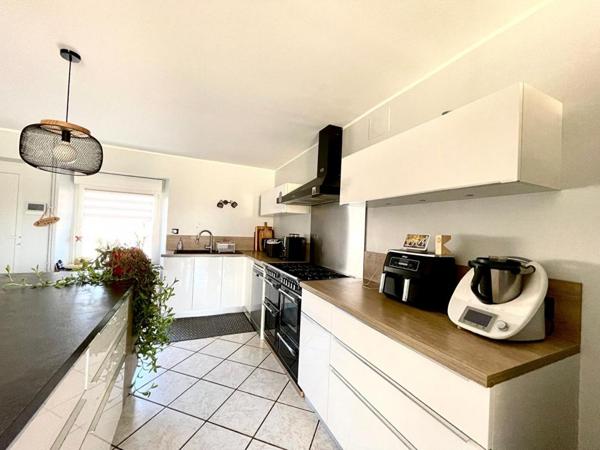 Maison Bulgneville 6 pièce(s) 222 m2