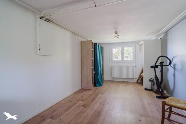 Maison 457 600 € Chassieu 5 p 165 m² DPE E