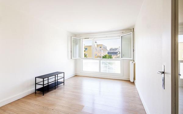 Appartement à vendre    3 pièces • 57,51 m2 Montrouge