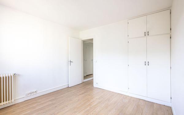 Appartement à vendre    3 pièces • 57,51 m2 Montrouge