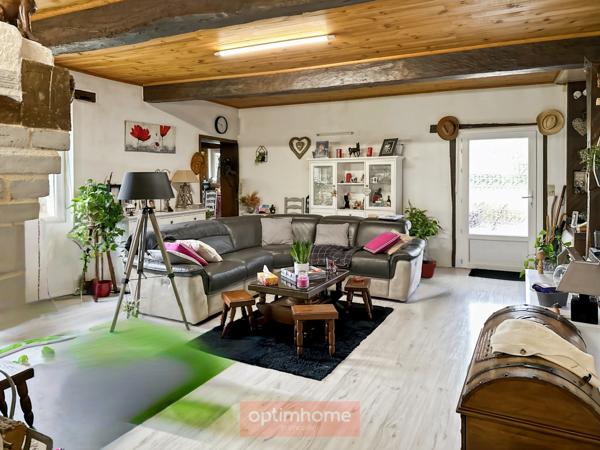 Authentique Landaise en pierres et colombages sur 17 000 M2 de terrain arboré.