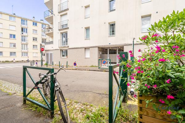 A vendre Nantes St Donatien T2 balcons parking ascenseur
