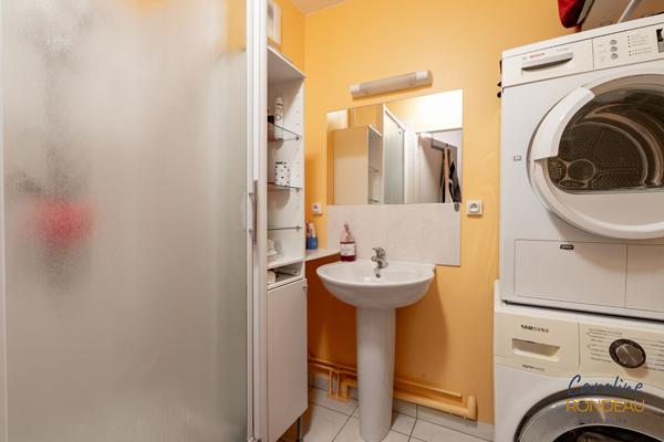 A vendre Nantes St Donatien T2 balcons parking ascenseur