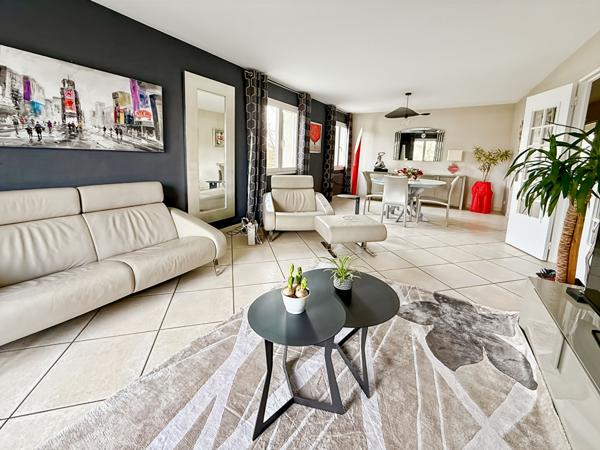 33170 GRADIGNAN A vendre Maison 5 pièce(s) 120 m2 avec garage