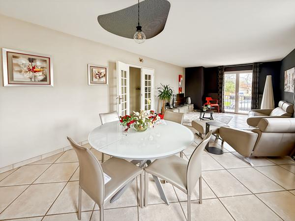 33170 GRADIGNAN A vendre Maison 5 pièce(s) 120 m2 avec garage