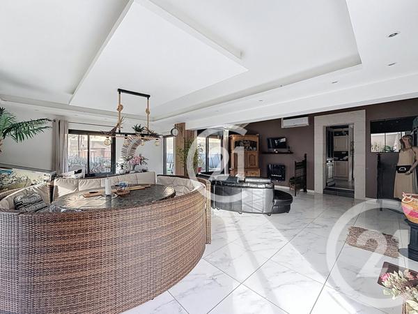 Maison à vendre  6 pièces - 169 m2 BELBEUF - 76