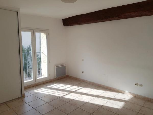 Location                                                      Maison
                        
                     4 pièces                      110 m2                     à Mèze