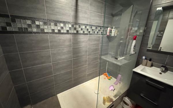 Appartement à vendre    3 pièces •  Drancy