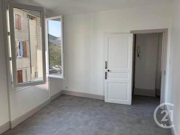 Immeuble à vendre  250 m2 MONTLUCON - 03
