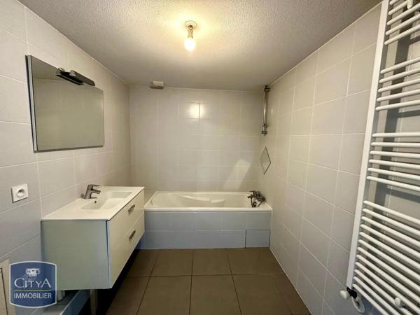 Appartement à louer 1 pièce 33.7m² Eybens (38320)