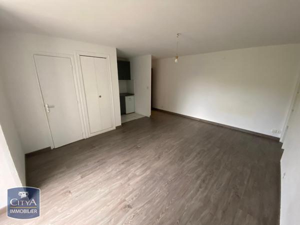 Location appartement Poitiers (86000) 1 pièce 26m²