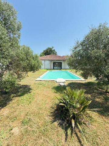 Maison Eugenie Les Bains 5 pièce(s) 190 m2