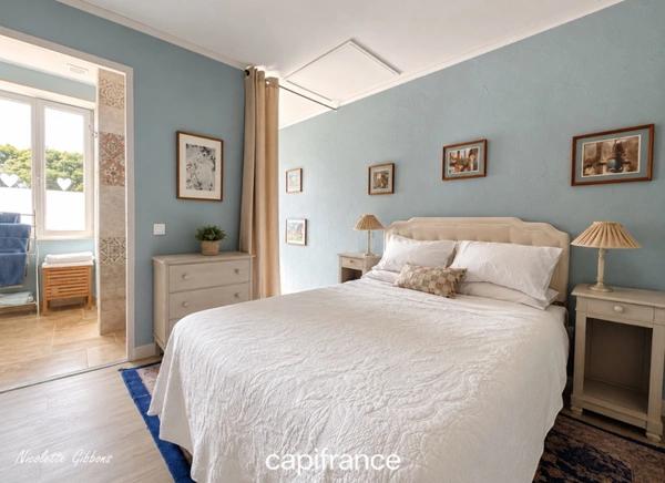 Élégante maison à vendre 5 pièces rénovée entre Beaulieu-sur-Dordogne et les gorges de la Cère