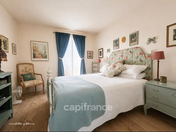 Élégante maison à vendre 5 pièces rénovée entre Beaulieu-sur-Dordogne et les gorges de la Cère
