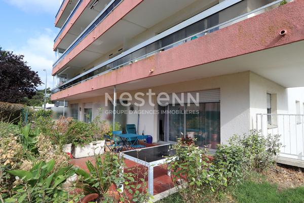 Appartement T3 de 74 m² , garage fermé, deux places de stationnement et cave