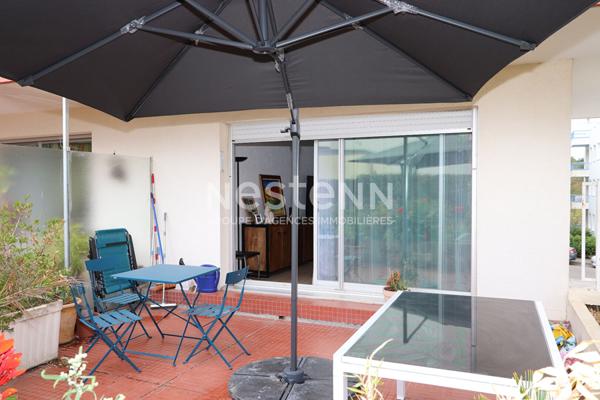 Appartement T3 de 74 m² , garage fermé, deux places de stationnement et cave