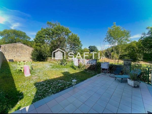 MAISON EN PIERRE/3CHAMBRES/CAVE/GARAGE A BECELEUF!