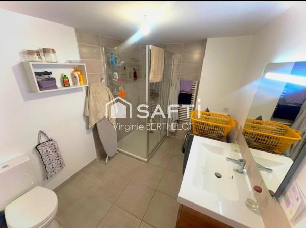 MAISON EN PIERRE/3CHAMBRES/CAVE/GARAGE A BECELEUF!