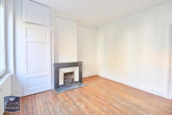 Appartement à louer 2 pièces 59.01m²