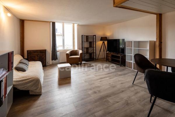 Bar restaurant à vendre Licence IV avec logement et terrasse – Lalevade d’Ardèche