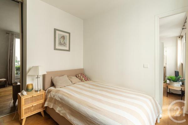 Appartement F2 à vendre  2 pièces - 31,46 m2 PARIS - 75008