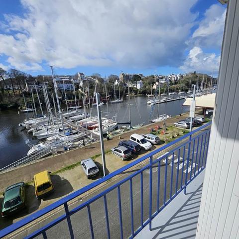 Appartement à vendre |                                       Douarnenez |                                        3 pièces  |  65 m²