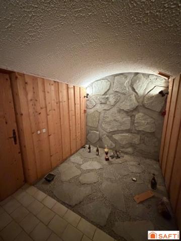 Maison d’architecte traditionnelle construite dans les années 80