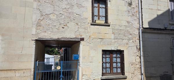 Maison de bourg à rénover terrain