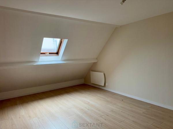 Appartement duplex avec balcon terrasse et parking