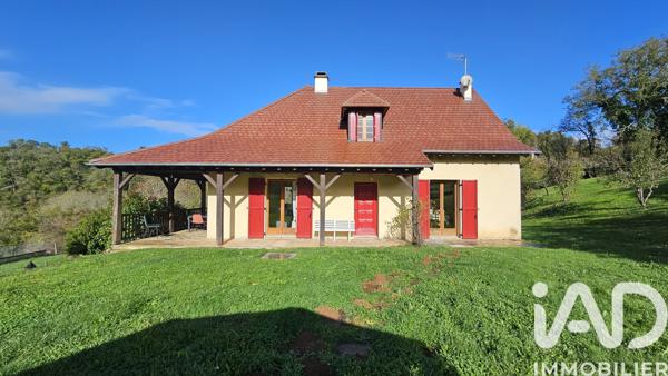 Maison à vendre 5 pièces 132 m² Saint-Étienne-de-Maurs