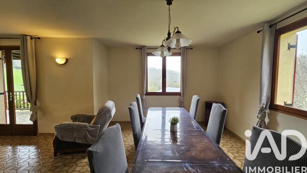 Maison à vendre 5 pièces 132 m² Saint-Étienne-de-Maurs