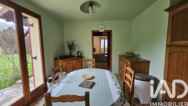 Maison à vendre 5 pièces 132 m² Saint-Étienne-de-Maurs