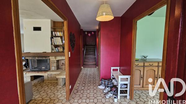 Maison à vendre 5 pièces 132 m² Saint-Étienne-de-Maurs