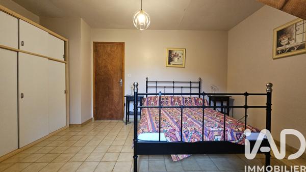 Maison à vendre 5 pièces 132 m² Saint-Étienne-de-Maurs